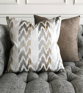 VEDA LINEN DECORATIVE PILLOW 