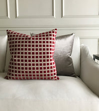 WINCHESTER DOVE DECORATIVE PILLOW 