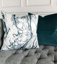 PLUSH OCEAN DECORATIVE PILLOW 