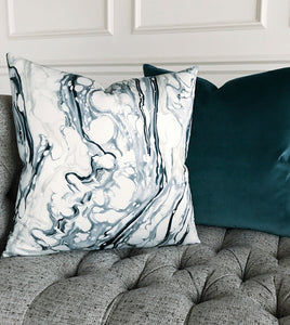 PLUSH OCEAN DECORATIVE PILLOW 